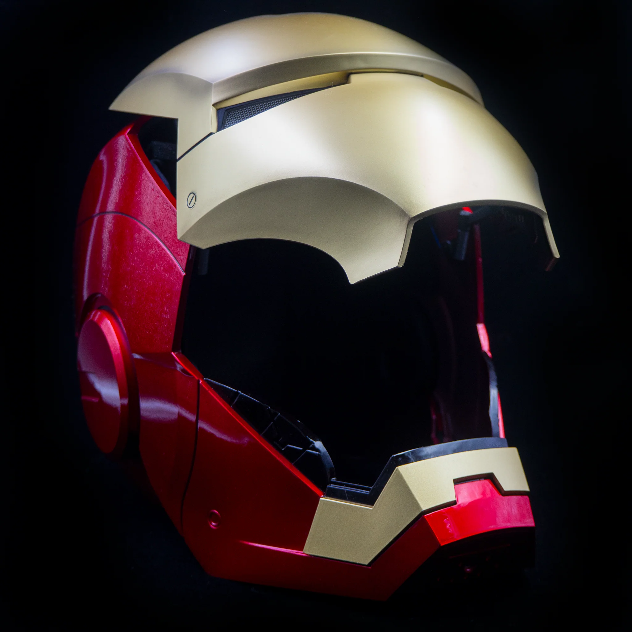 Marvel Iron Man Mark 7 Helmet Wearable 4 modes  1: 1 Collectible Bluetooth Speaker By Killer Body - Image 3