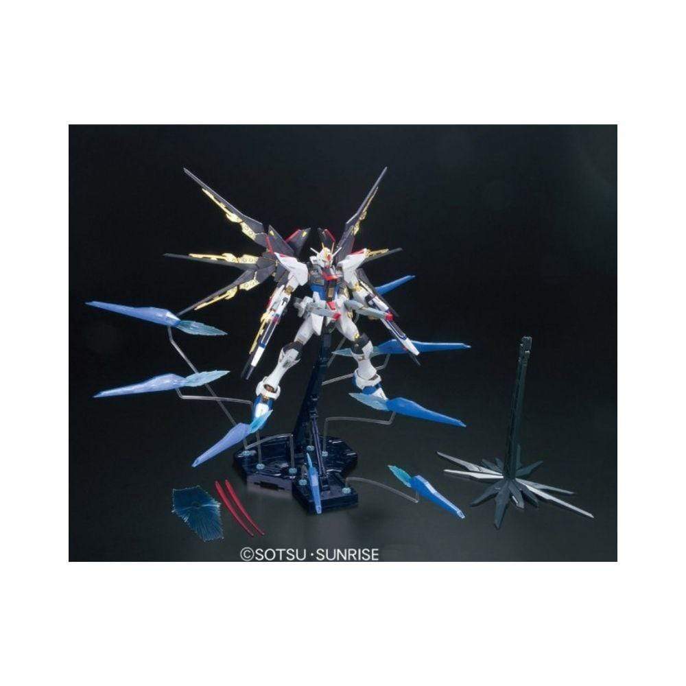 1/100 MG Special Strike Freedom Gundam Full Burst Mode - Image 2