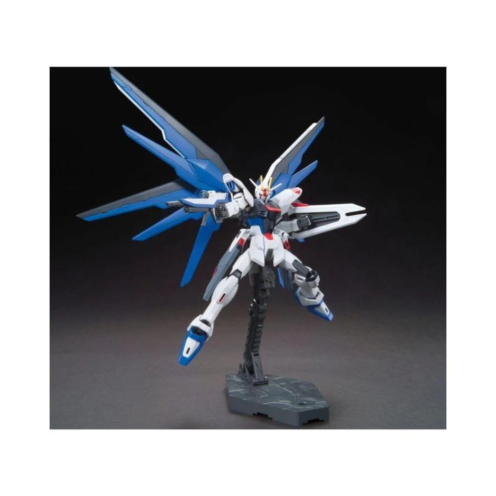 1/144 HGCE #192 Freedom Gundam Revive ver. - Image 4