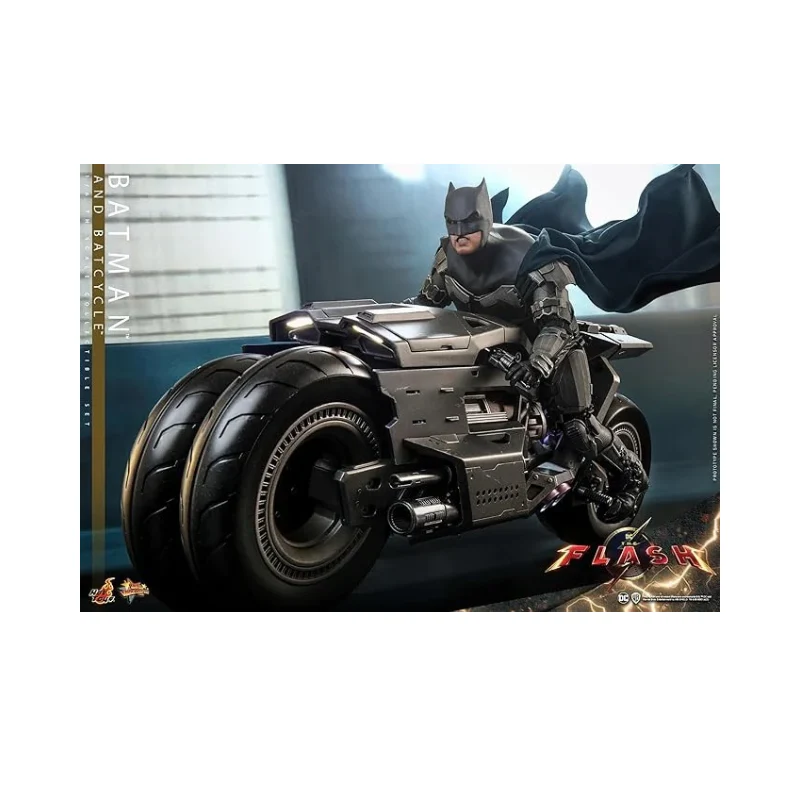 Batman And Batcycle Mms705 1/6 Scale Figures By Hot toys - Image 6
