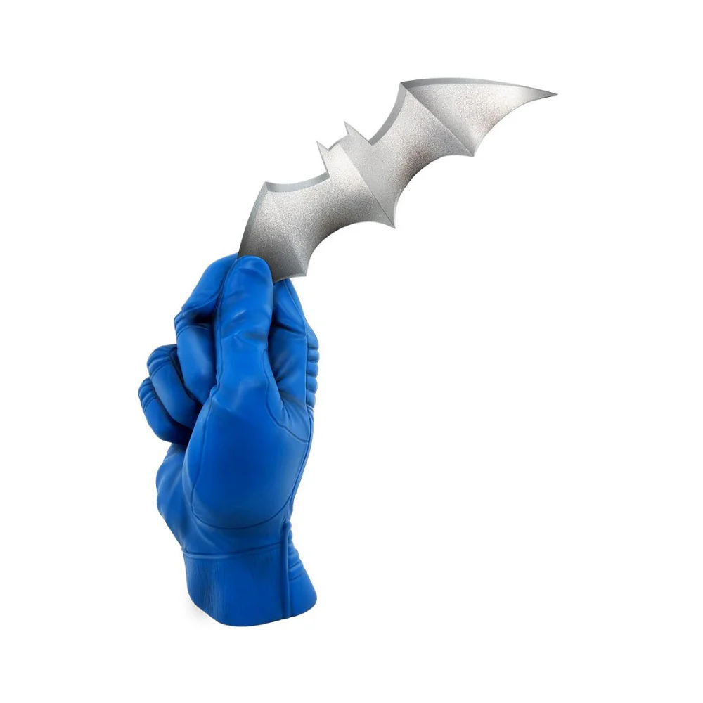 Batman with Batarang Statue (Cryptozoic)