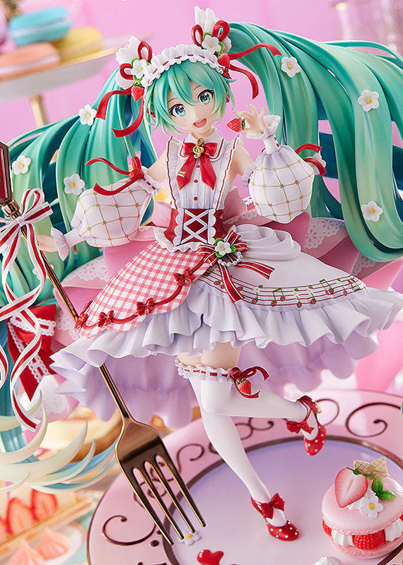 Character Vocal Series 01: Hatsune Miku: 15th Anniversary Ver. 1/7 scale Figure By Good Smile - Image 3