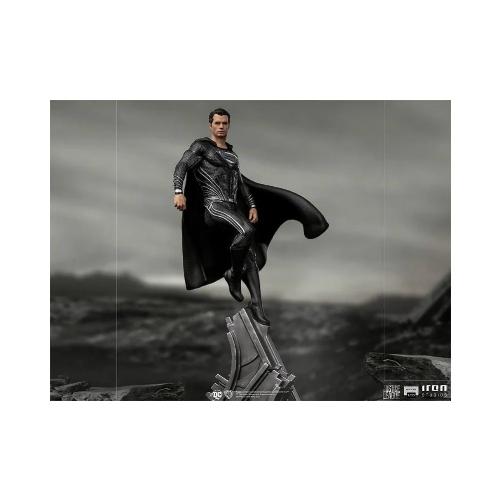 Iron Studios : DC Comics - Superman Black Art Scale - Image 3