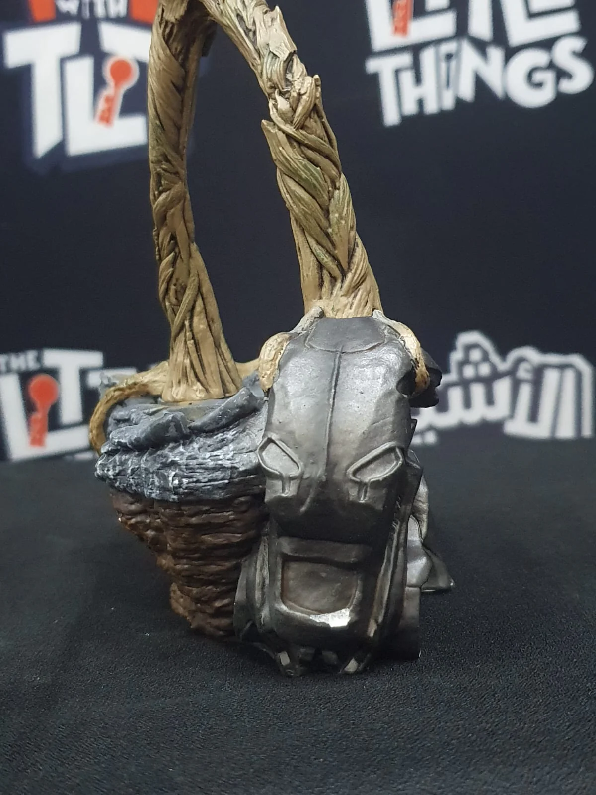 Iron Studios : Marvel - Groot [DAMAGED BASE OF THE FIGURE] - Image 4