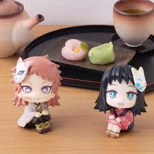 Demon Slayer Kimetsu no Yaiba: Sabito & Makomo Set Lookup Figure (with Gift) by MegaHouse - Image 4