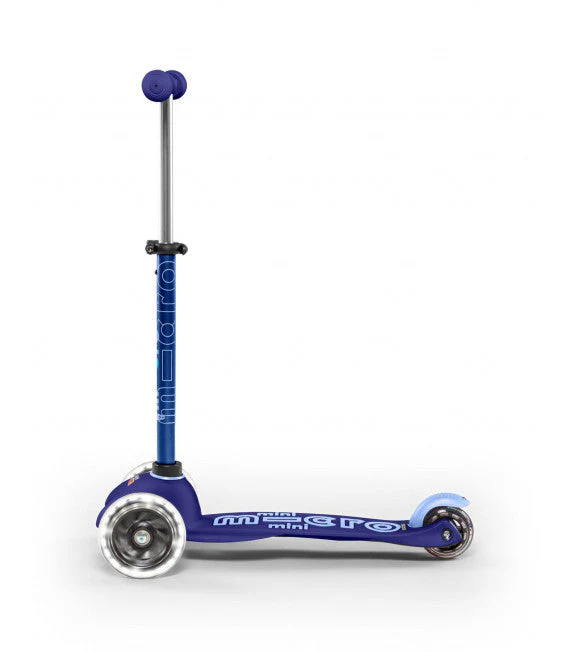 Mini Micro Deluxe LED 3 Wheel Scooter - Image 2