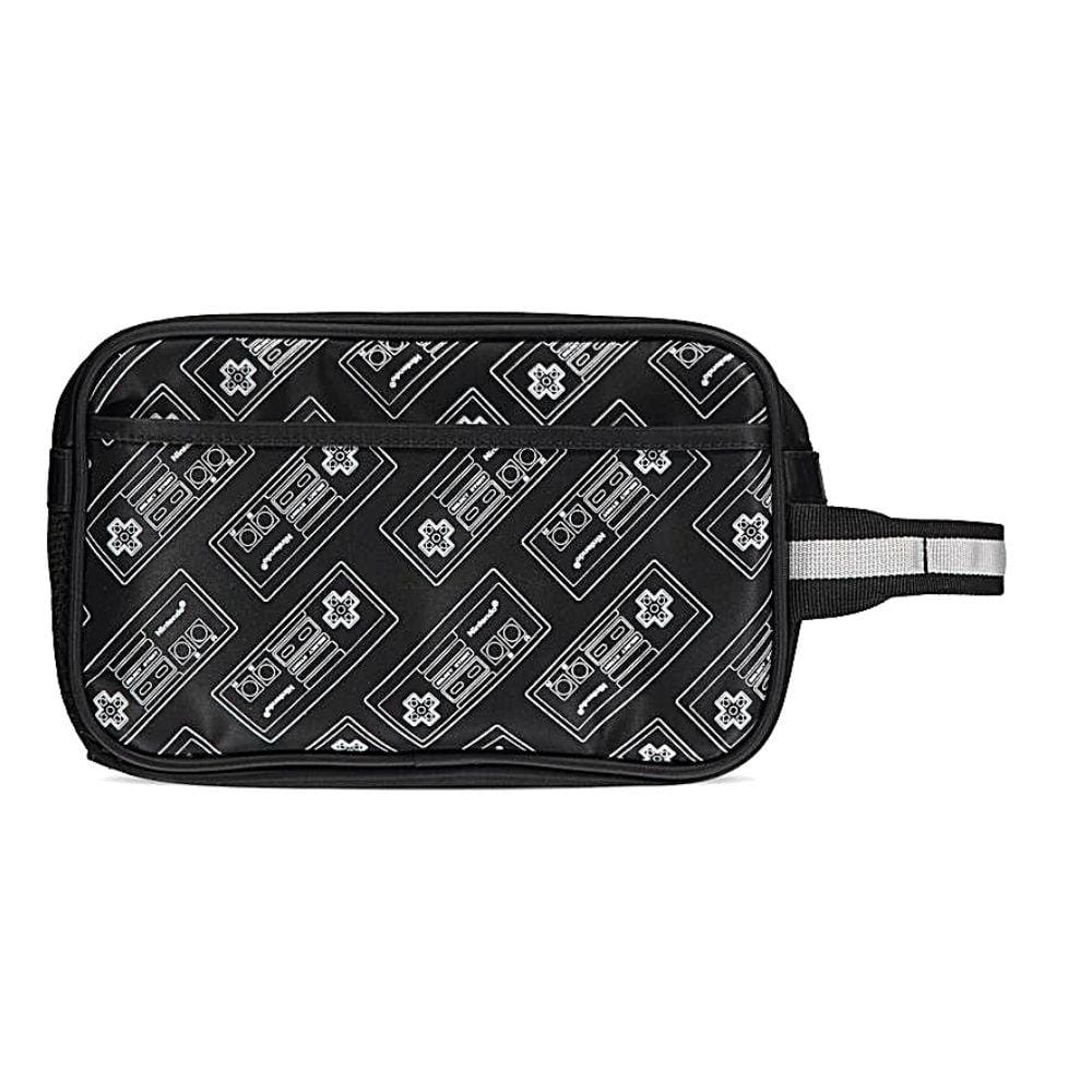 Nintendo - NES AOP Men's Toilet Bag - Image 2