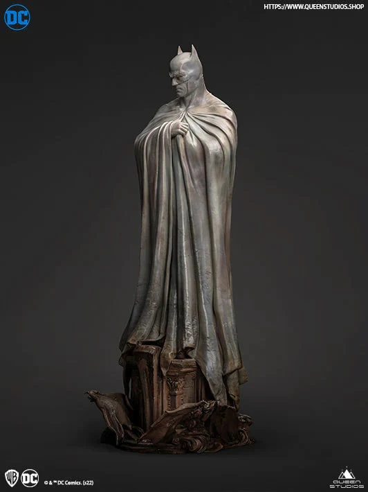 Batman 1:4 Scale Museum Edition Statue by Queen Studio - Image 3