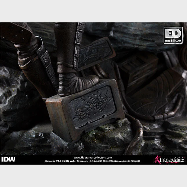 Rangnarok Thor elite Diorama statute By Figurama - Image 7
