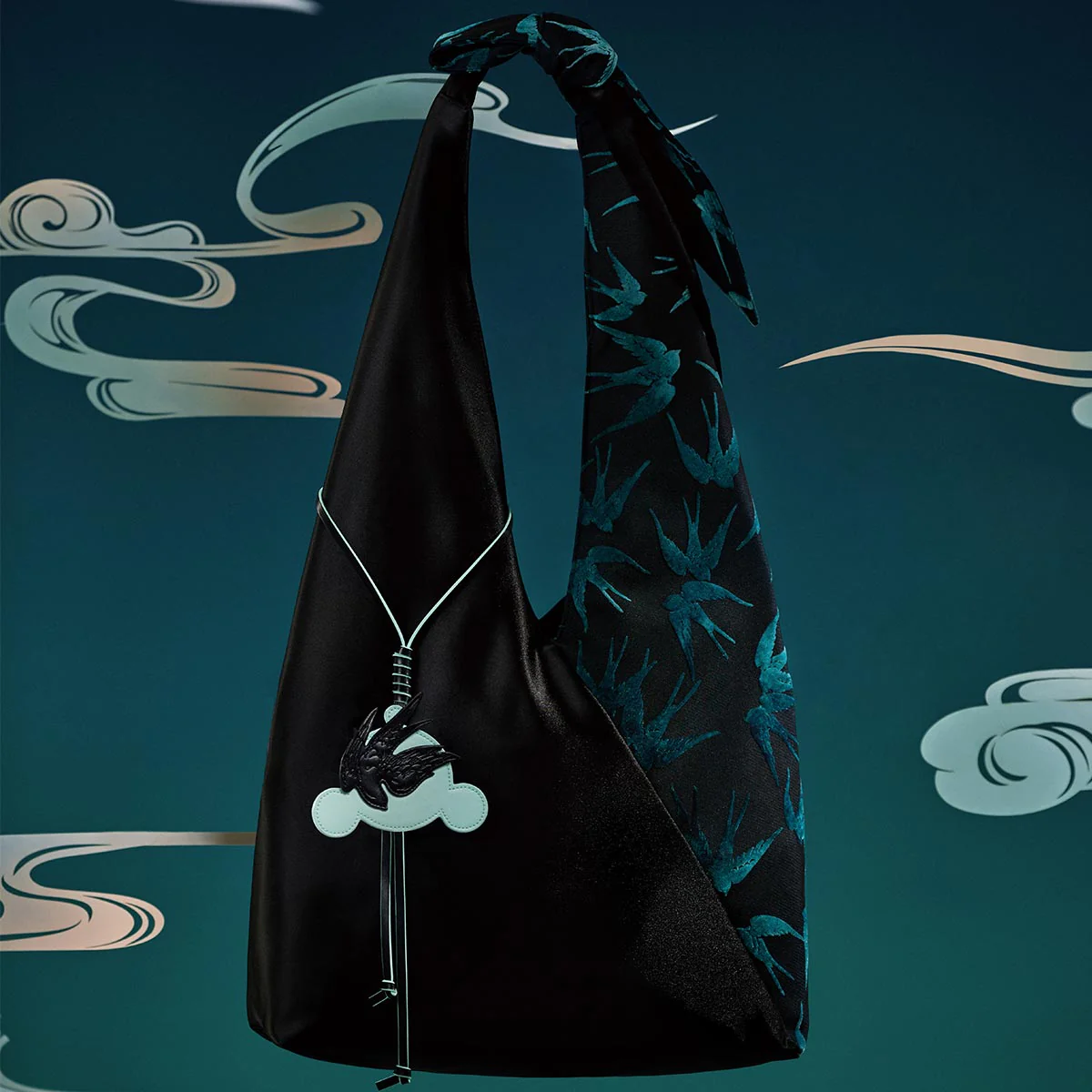 Skull Panda The Mirage Series Shoulder Bag By Pop Mart - Image 2