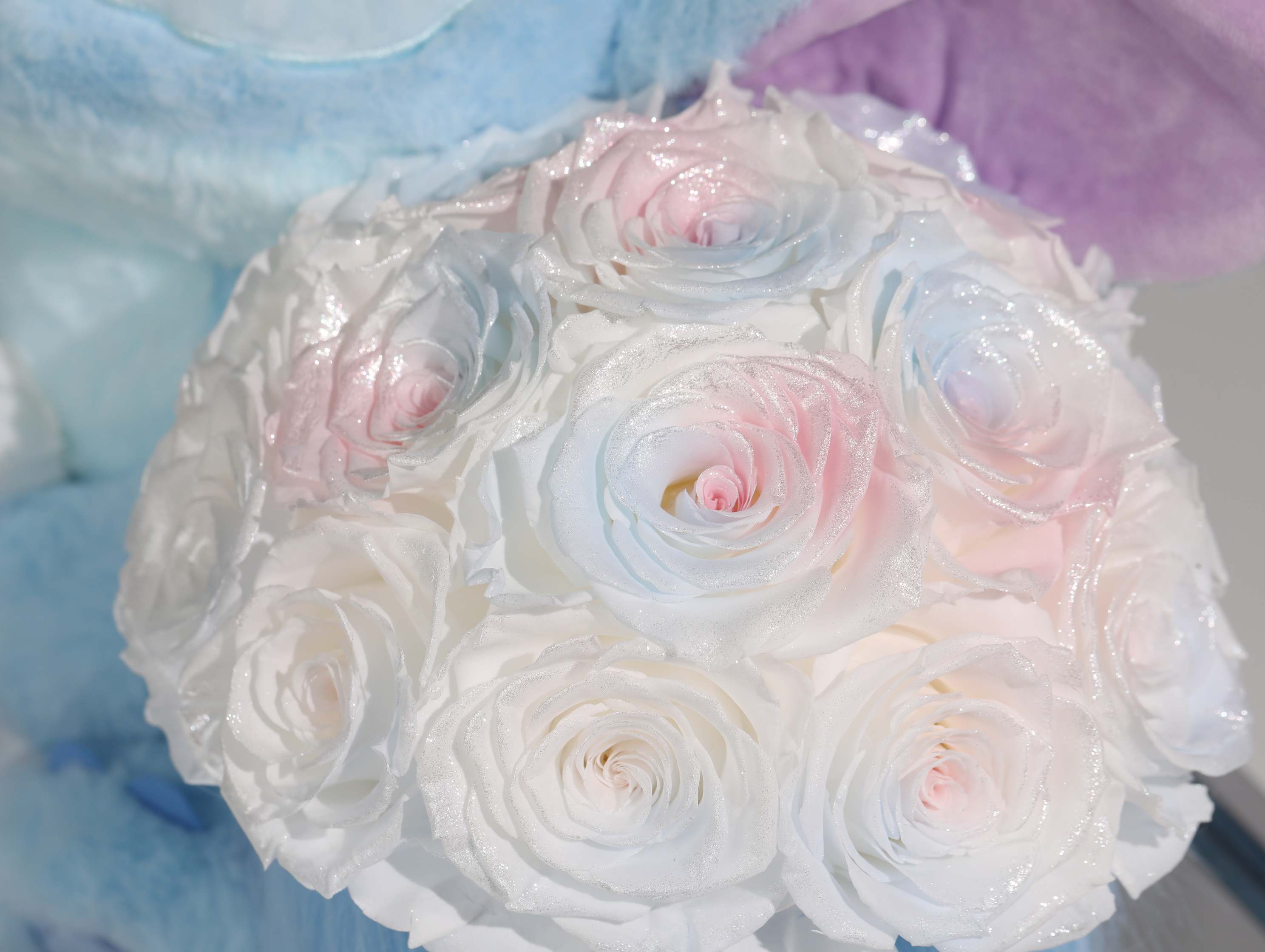 Stitch Preserved Flower Bucket Gifts By Betine - Image 2
