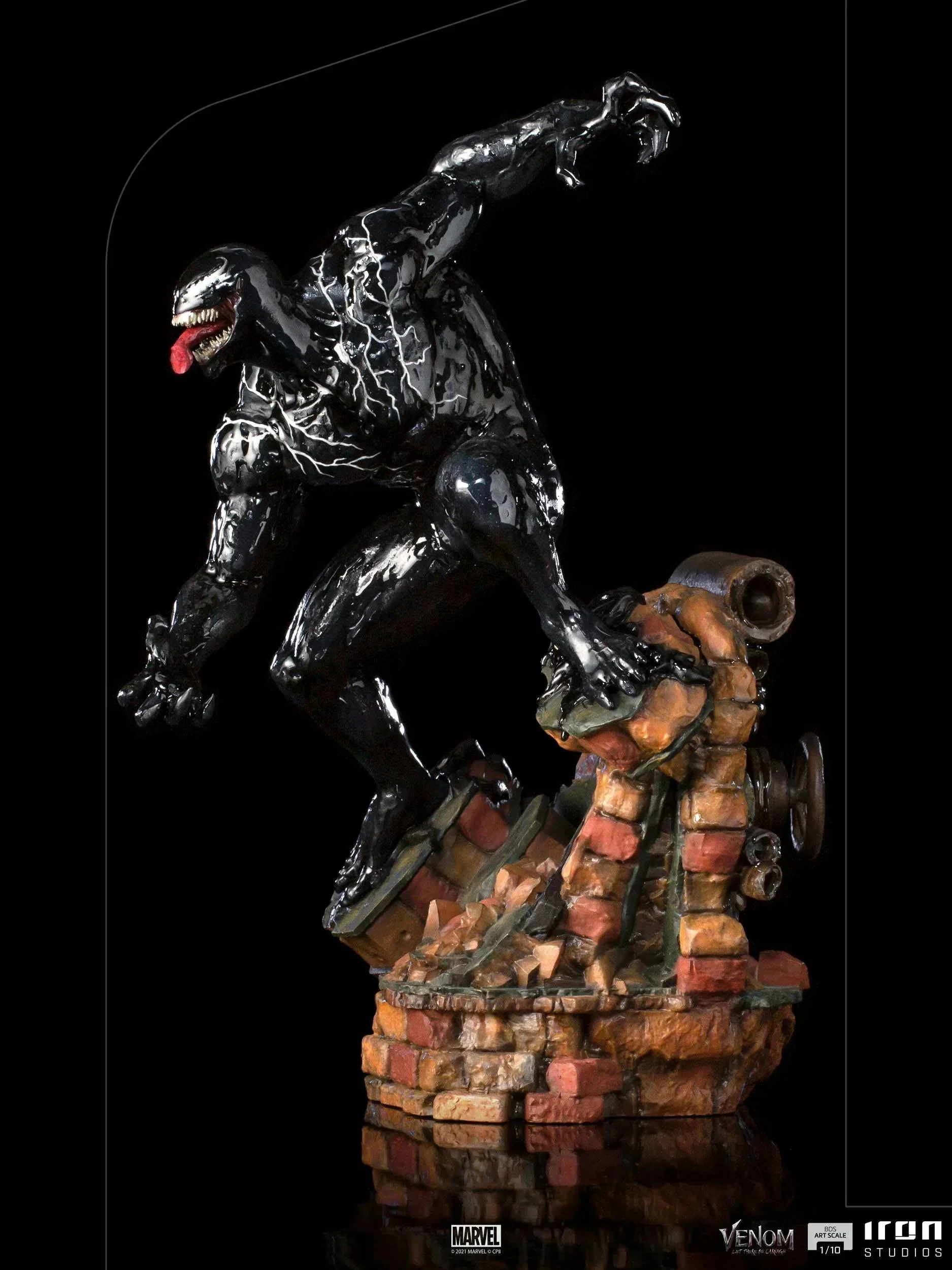 Marvel Venom : Let There Be Carnage  Venom  1/10 Scale BDS Art Scale Statue by Iron Studios - Image 4