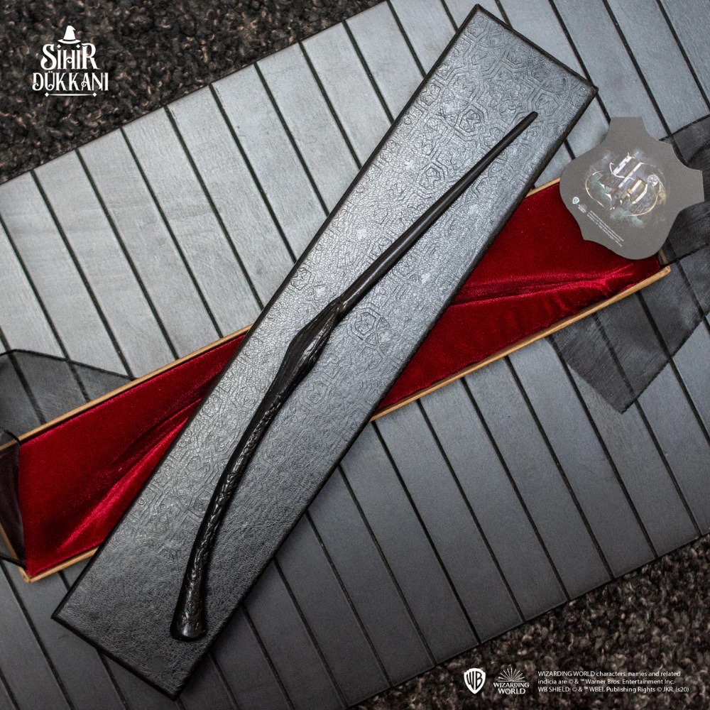 Wizarding World- The Staff of Bellatrix Lestrange - Image 3